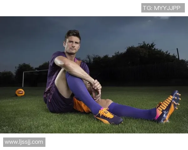 足球明星如何通过语言与肢体语言进行高效沟通与协作